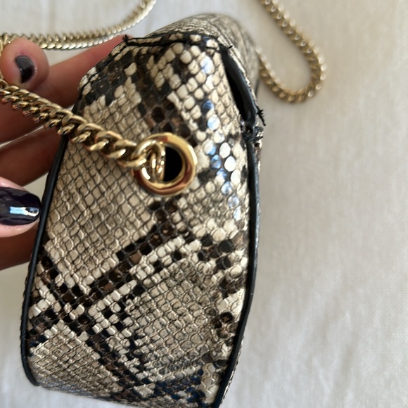 MANGO Crossbody Bag in snake Print - Picture 10 of 11